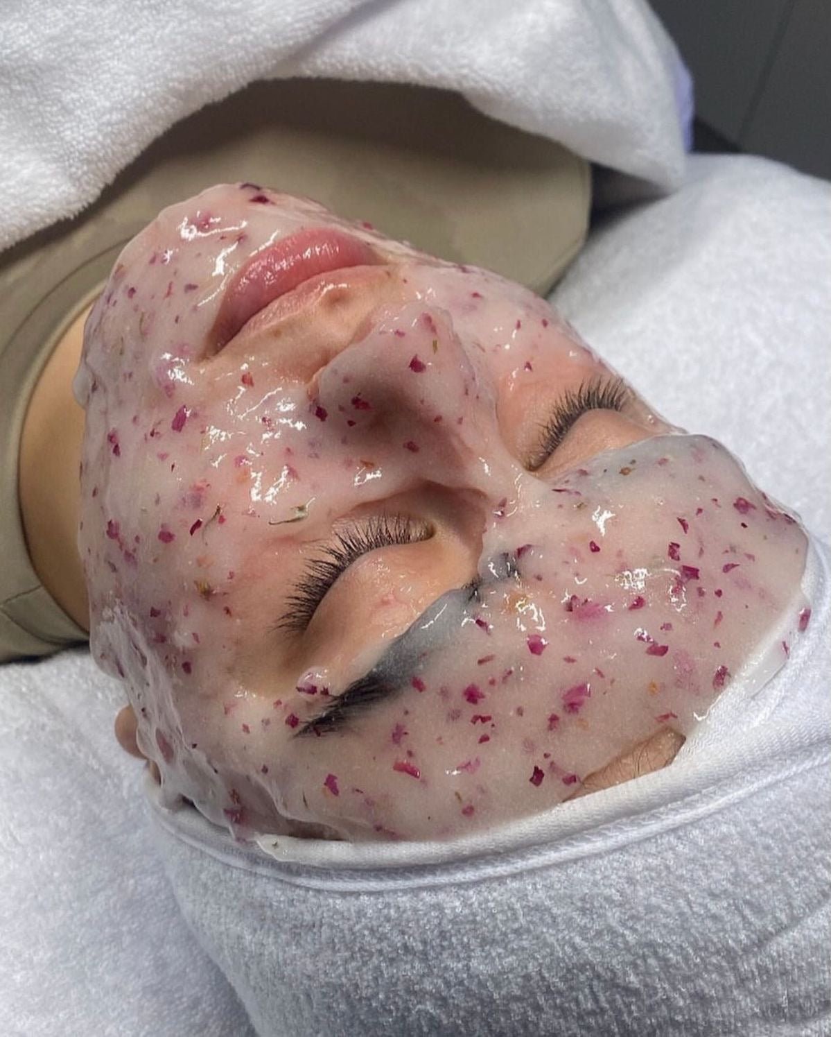 Custom Facial with Jelly Mask - Allure Aesthetics